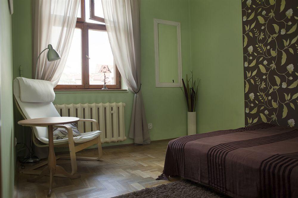 The Secret Garden Apartments Краков Экстерьер фото