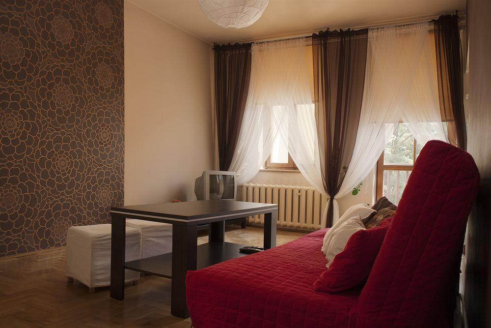 The Secret Garden Apartments Краков Экстерьер фото