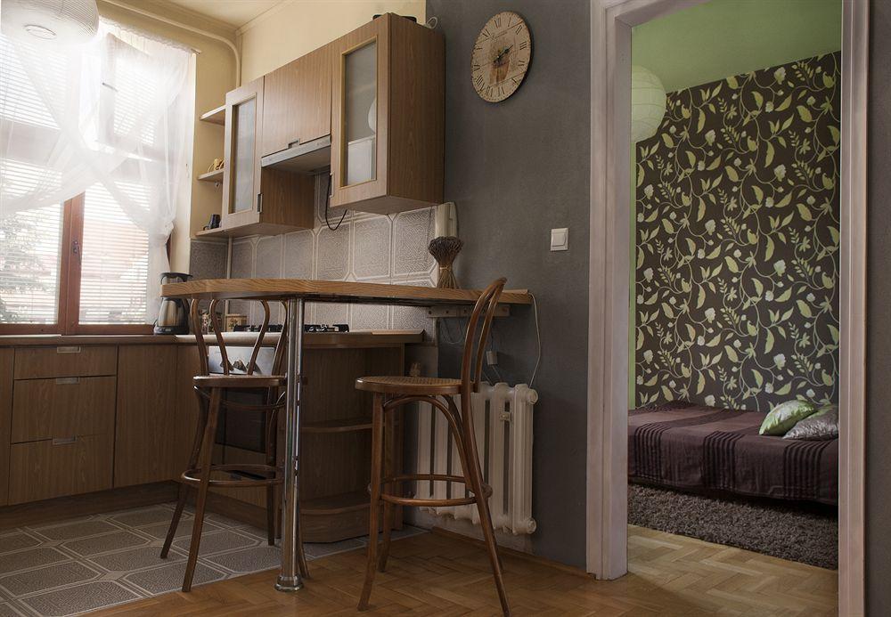 The Secret Garden Apartments Краков Экстерьер фото